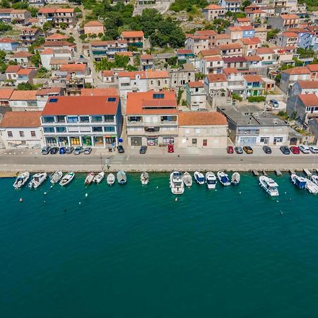 Apartments Dea Caeli Вела Лука Екстериор снимка