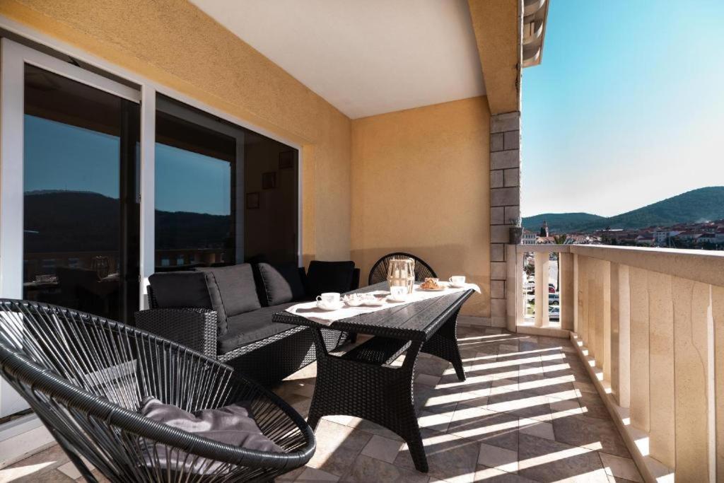 Apartments Dea Caeli Вела Лука Екстериор снимка
