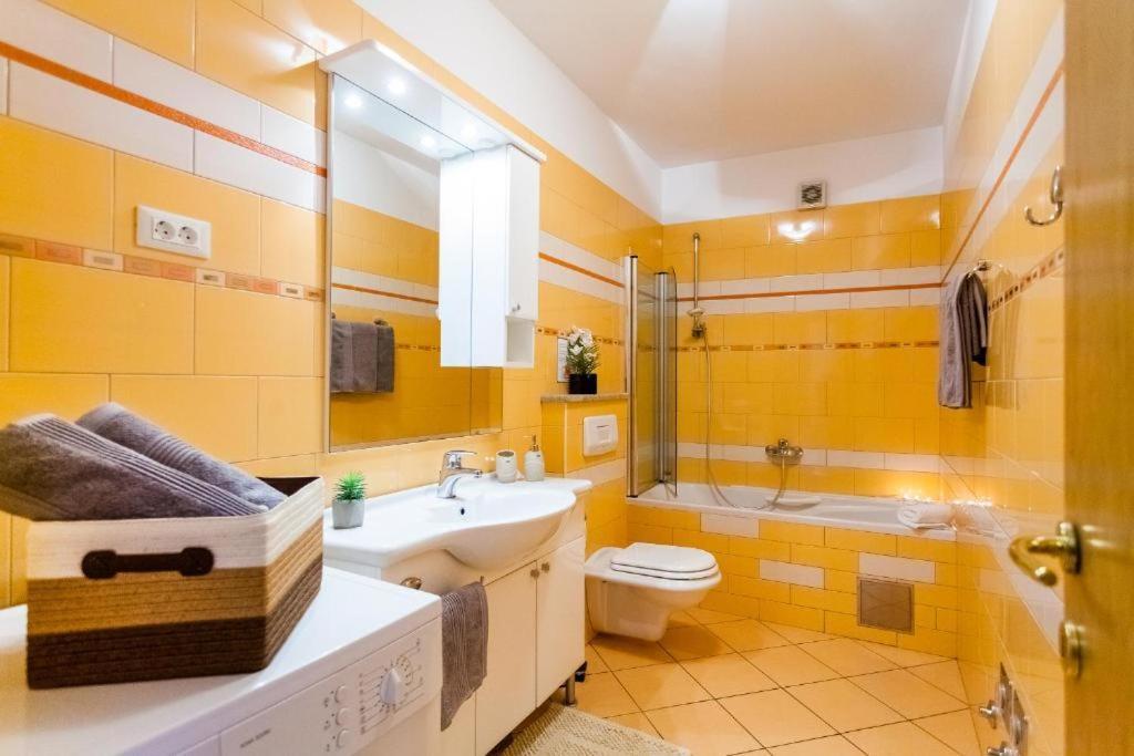 Apartments Dea Caeli Вела Лука Екстериор снимка