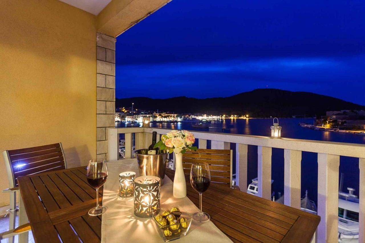 Apartments Dea Caeli Вела Лука Екстериор снимка