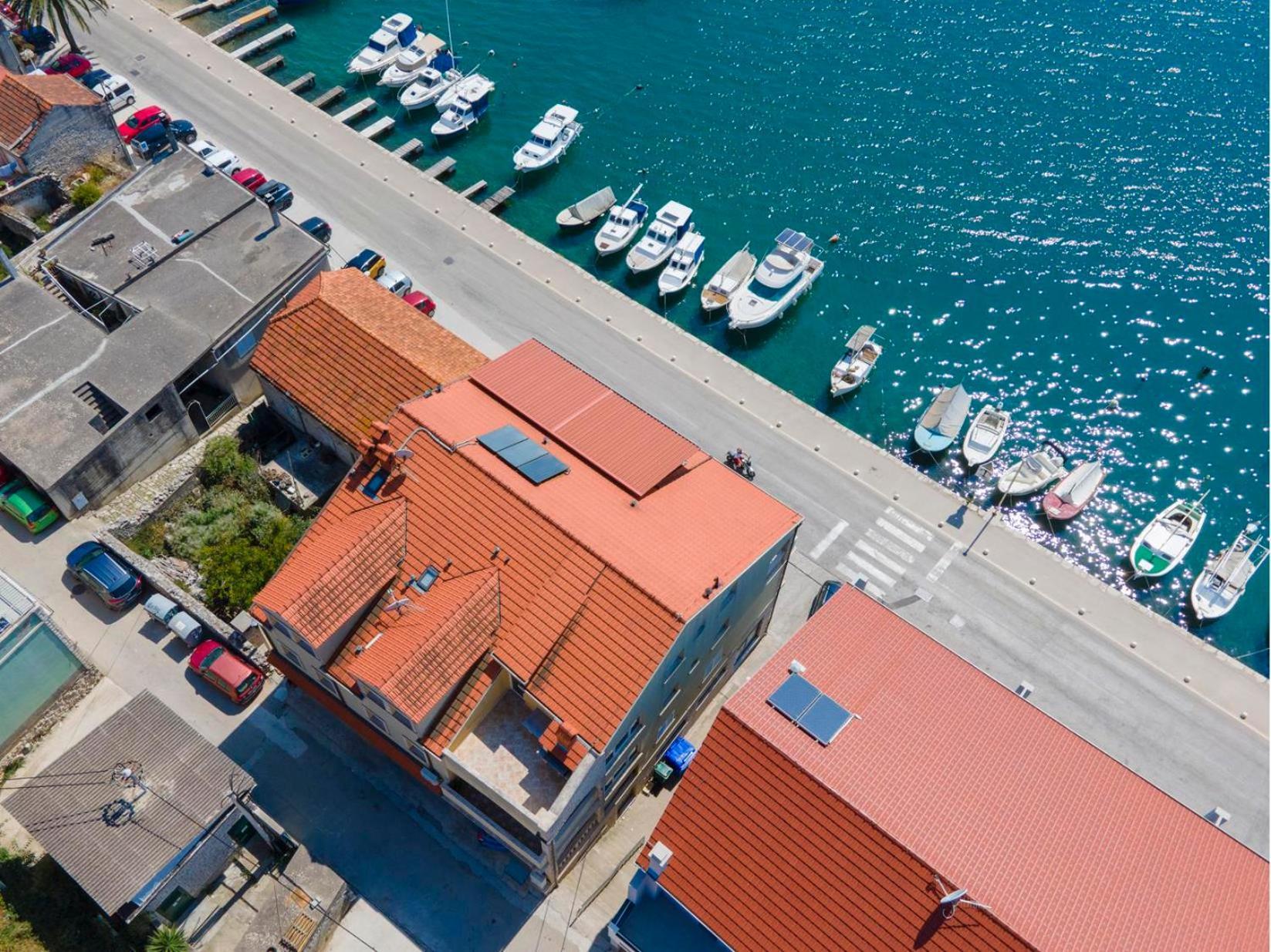 Apartments Dea Caeli Вела Лука Екстериор снимка
